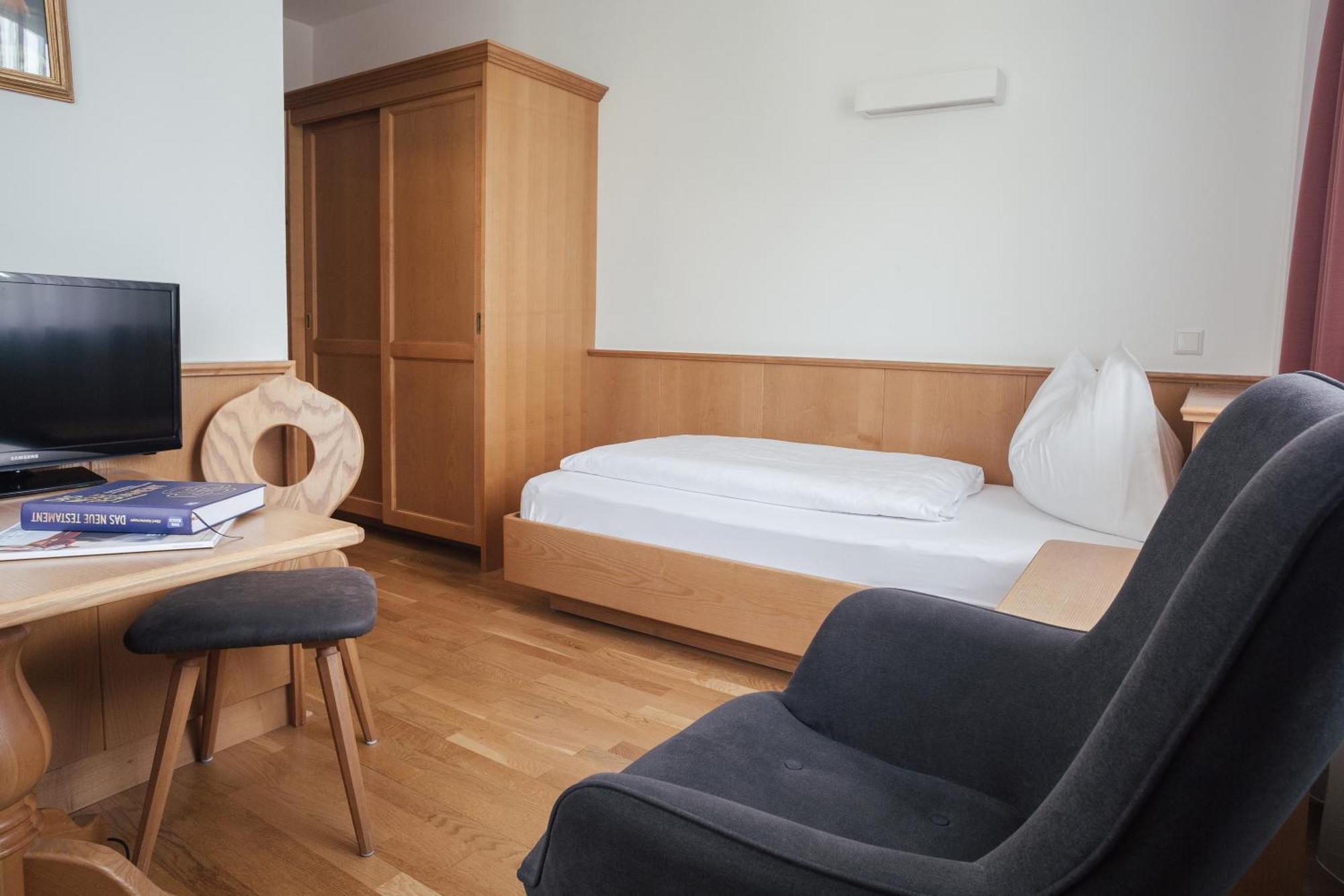 Gaestehaus Salvatorianerinnen Merano Eksteriør billede